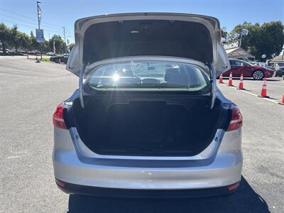 2016 Ford Focus SE - Photo 17 - Pittsburg, CA 94565