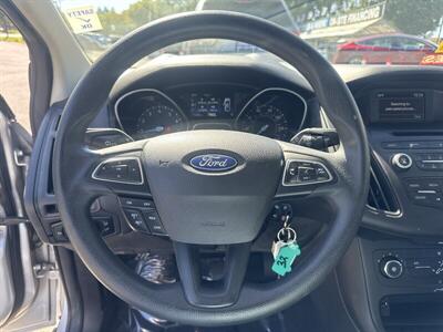 2016 Ford Focus SE - Photo 3 - Pittsburg, CA 94565