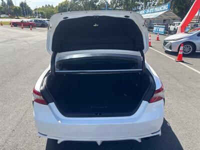 2018 Toyota Camry SE   - Photo 21 - Pittsburg, CA 94565-2812
