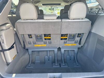 2013 Toyota Sienna XLE 7-Passenger Auto   - Photo 25 - Pittsburg, CA 94565-2812