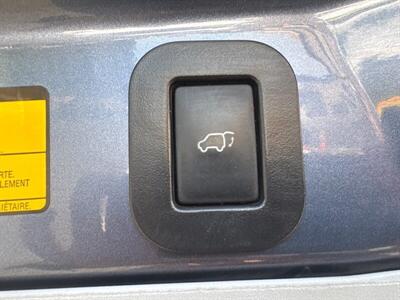 2013 Toyota Sienna XLE 7-Passenger Auto   - Photo 26 - Pittsburg, CA 94565-2812