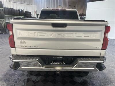 2020 Chevrolet Silverado 1500 LT   - Photo 6 - Dunbar, PA 15431