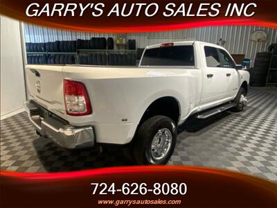 2024 RAM 3500 Big Horn   - Photo 5 - Dunbar, PA 15431