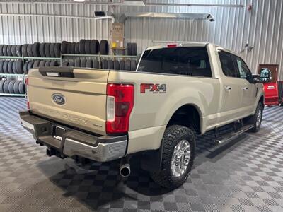 2017 Ford F-250 Lariat   - Photo 4 - Dunbar, PA 15431