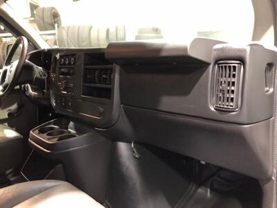 2013 Chevrolet Express 2500   - Photo 20 - Dunbar, PA 15431