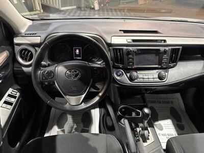 2018 Toyota RAV4 XLE   - Photo 15 - Dunbar, PA 15431