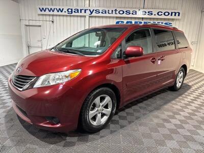 2012 Toyota Sienna LE 7-Passenger Auto  