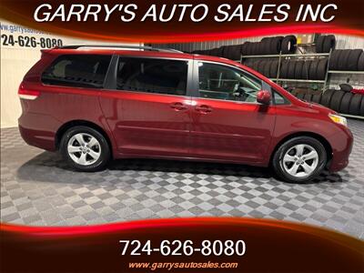 2012 Toyota Sienna LE 7-Passenger Auto   - Photo 4 - Dunbar, PA 15431