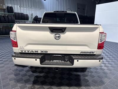 2017 Nissan Titan XD PRO-4X   - Photo 11 - Dunbar, PA 15431