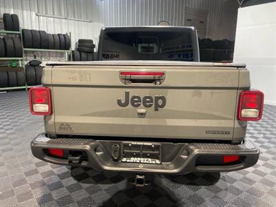 2020 Jeep Gladiator Sport   - Photo 6 - Dunbar, PA 15431