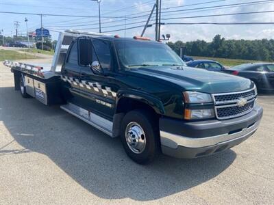 2005 Chevrolet Silverado 3500 LS   - Photo 3 - Dunbar, PA 15431