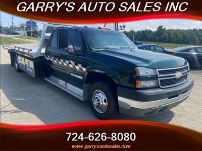 2005 Chevrolet Silverado 3500 LS   - Photo 3 - Dunbar, PA 15431