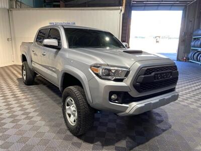 2017 Toyota Tacoma TRD Sport   - Photo 3 - Dunbar, PA 15431