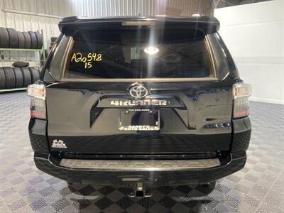 2015 Toyota 4Runner SR5   - Photo 6 - Dunbar, PA 15431