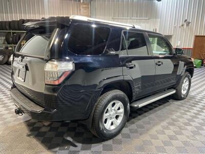 2015 Toyota 4Runner SR5   - Photo 5 - Dunbar, PA 15431