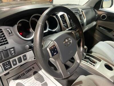 2013 Toyota Tacoma V6   - Photo 13 - Dunbar, PA 15431