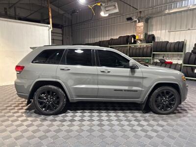 2020 Jeep Grand Cherokee Laredo   - Photo 4 - Dunbar, PA 15431