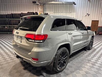 2020 Jeep Grand Cherokee Laredo   - Photo 5 - Dunbar, PA 15431