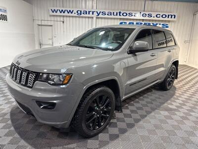 2020 Jeep Grand Cherokee Laredo  