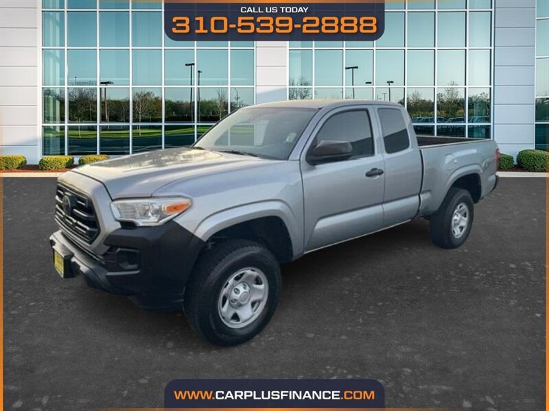 2018 Toyota Tacoma SR  