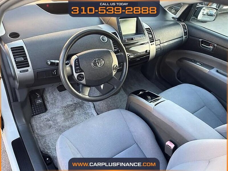 2009 Toyota Prius Standard - Photo 10 - Huntington Beach, CA 92647