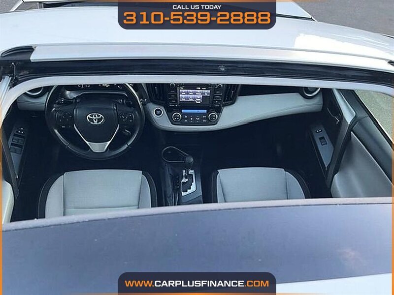 2018 Toyota RAV4 XLE - Photo 24 - Huntington Beach, CA 92647
