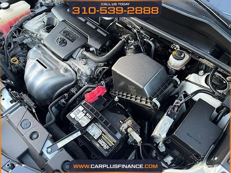2018 Toyota RAV4 XLE - Photo 13 - Huntington Beach, CA 92647