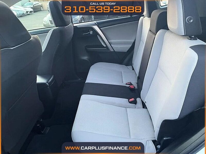 2018 Toyota RAV4 XLE - Photo 26 - Huntington Beach, CA 92647