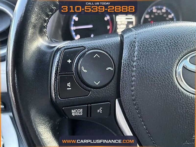 2018 Toyota RAV4 XLE - Photo 20 - Huntington Beach, CA 92647