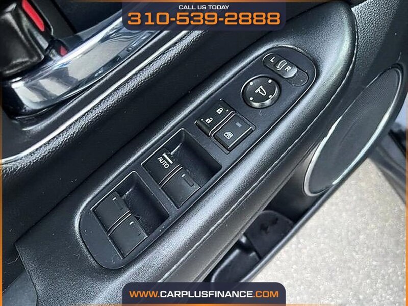 2019 Honda HR-V EX-L - Photo 11 - Huntington Beach, CA 92647