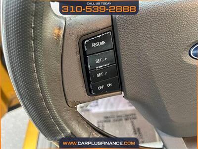 2009 Ford Focus SE   - Photo 15 - Huntington Beach, CA 92647
