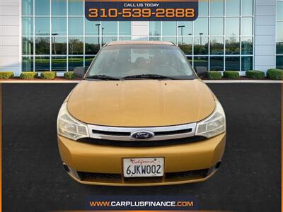 2009 Ford Focus SE   - Photo 3 - Huntington Beach, CA 92647