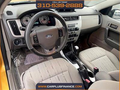 2009 Ford Focus SE   - Photo 16 - Huntington Beach, CA 92647