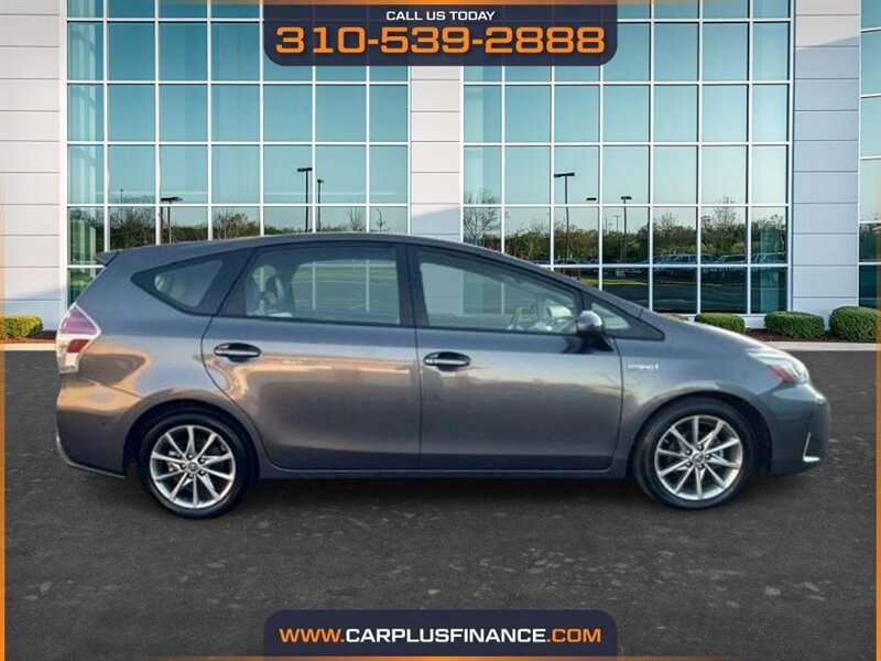 2015 Toyota Prius V Five - Photo 5 - Huntington Beach, CA 92647