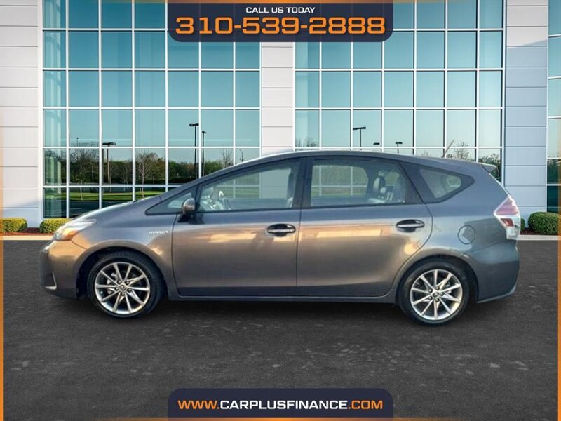 2015 Toyota Prius V Five - Photo 2 - Huntington Beach, CA 92647