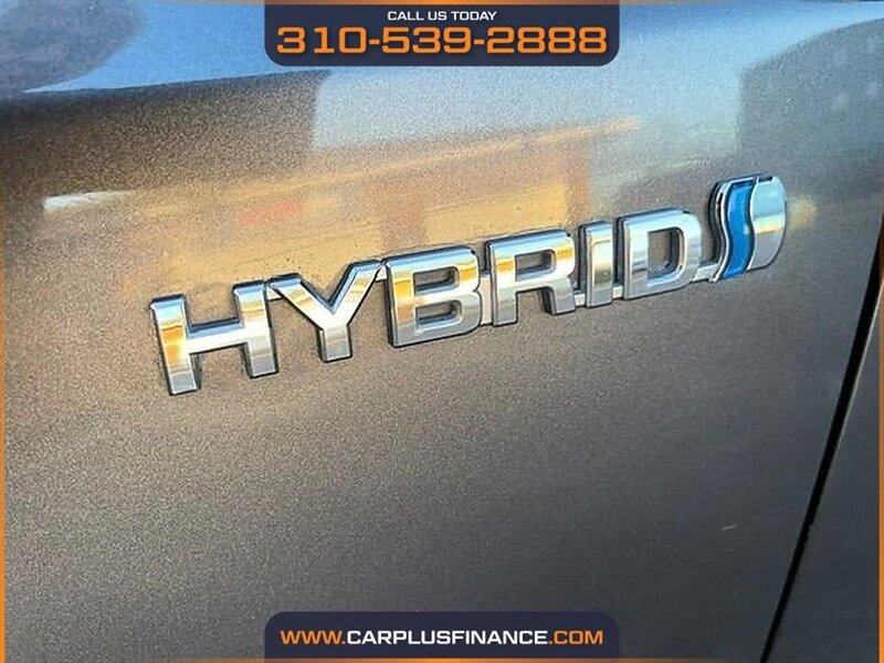 2015 Toyota Prius V Five - Photo 6 - Huntington Beach, CA 92647