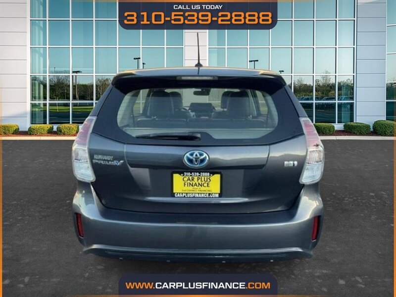 2015 Toyota Prius V Five - Photo 3 - Huntington Beach, CA 92647