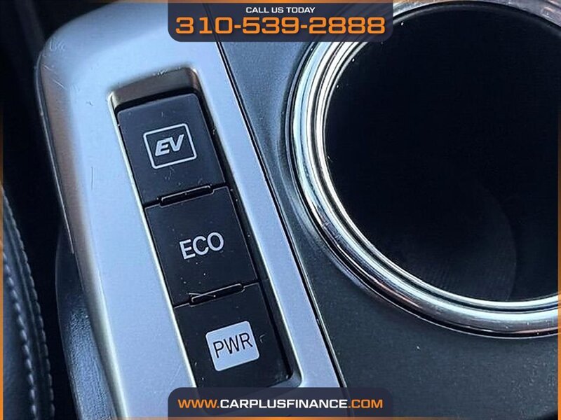 2015 Toyota Prius V Five - Photo 28 - Huntington Beach, CA 92647