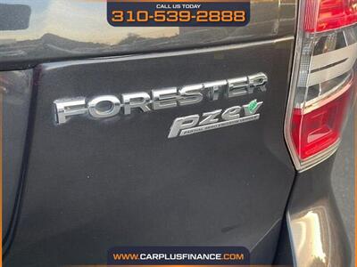 2015 Subaru Forester 2.5i Premium   - Photo 8 - Huntington Beach, CA 92647