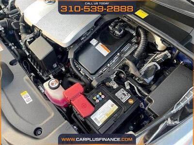 2017 Toyota Prius Three   - Photo 9 - Huntington Beach, CA 92647