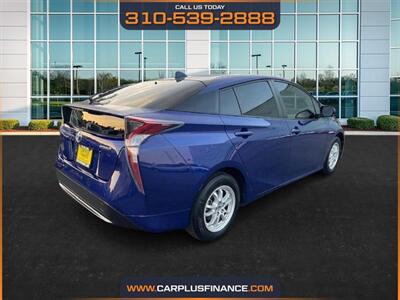 2017 Toyota Prius Three   - Photo 34 - Huntington Beach, CA 92647