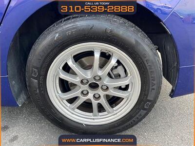 2017 Toyota Prius Three   - Photo 3 - Huntington Beach, CA 92647