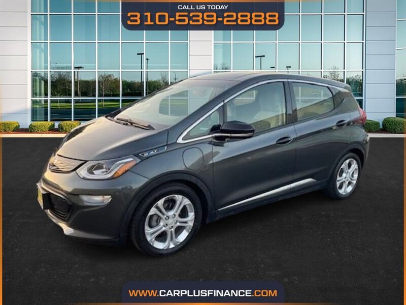 2020 Chevrolet Bolt EV Bolt EV LT   - Photo 1 - Huntington Beach, CA 92647