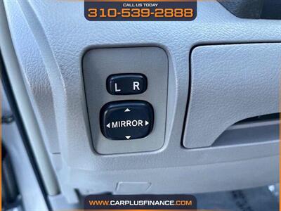 2009 Toyota Camry LE   - Photo 12 - Huntington Beach, CA 92647