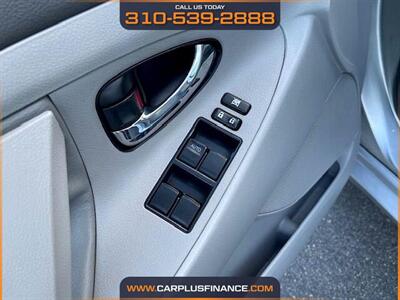 2009 Toyota Camry LE   - Photo 8 - Huntington Beach, CA 92647