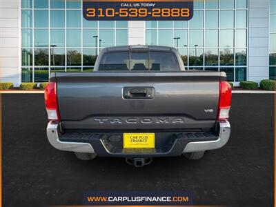 2016 Toyota Tacoma Double Cab SR5 V6   - Photo 11 - Huntington Beach, CA 92647