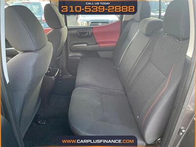 2016 Toyota Tacoma Double Cab SR5 V6   - Photo 15 - Huntington Beach, CA 92647