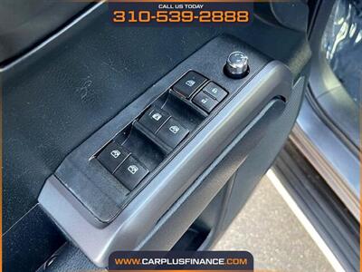 2016 Toyota Tacoma Double Cab SR5 V6   - Photo 25 - Huntington Beach, CA 92647