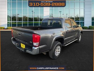 2016 Toyota Tacoma Double Cab SR5 V6   - Photo 8 - Huntington Beach, CA 92647