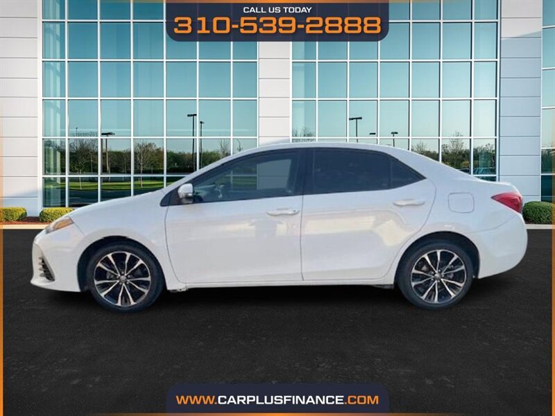 2018 Toyota Corolla SE  
